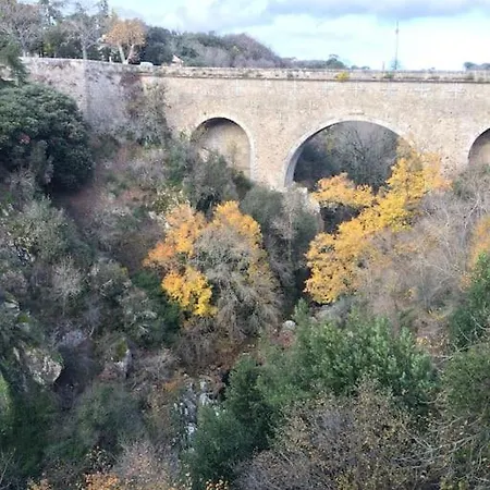 Nichoir Des Gorges Semesterbostad